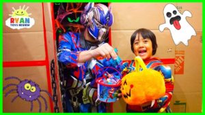 Ryan Trick or Treat in the Halloween Box Fort Maze for Surprise Toys with Disney Superheroes!!!