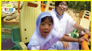 Ryan rides water rides at Disney World with Fun Amusement Roller Coasters!!!