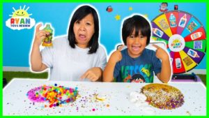 No Bowl No Spoon Slime Challenge Ryan vs Mommy!