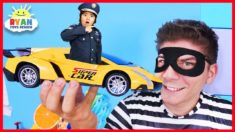 Ryan Pretend Play Police Office in the mini toy car!!!!