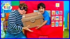 Ryan Pretend Play with Box Fort Vending Machine Snacks Toys!!!