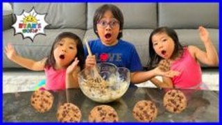 Ryan’s Q&A while baking Cookies!!! Interview Kids on Favorite Things!!!