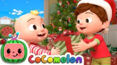 TomTom’s Holiday Giving Story | CoComelon Nursery Rhymes & Kids Songs