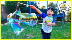 How to make DIY Giant Bubbles homemade with Ryan’s World!