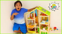 Ryan’s Giant Doll Playhouse Adventure with 1hr kids video!