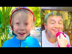 Nastya earns money to have fun with Dad in the park